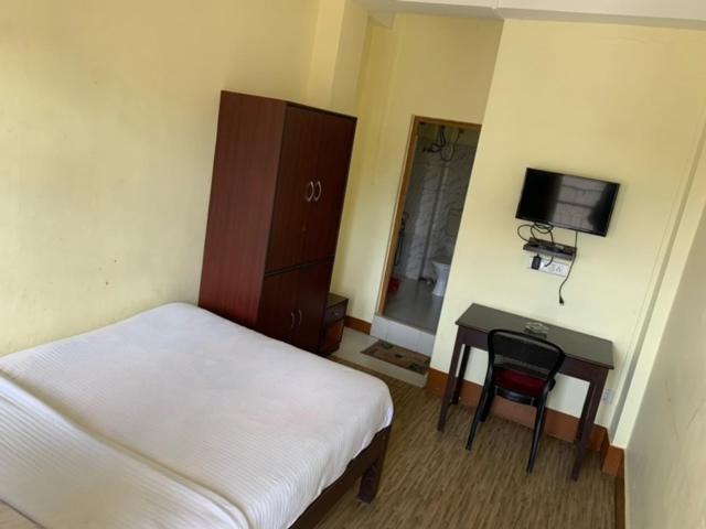 Sweet Home Guest House Шилонг Екстериор снимка